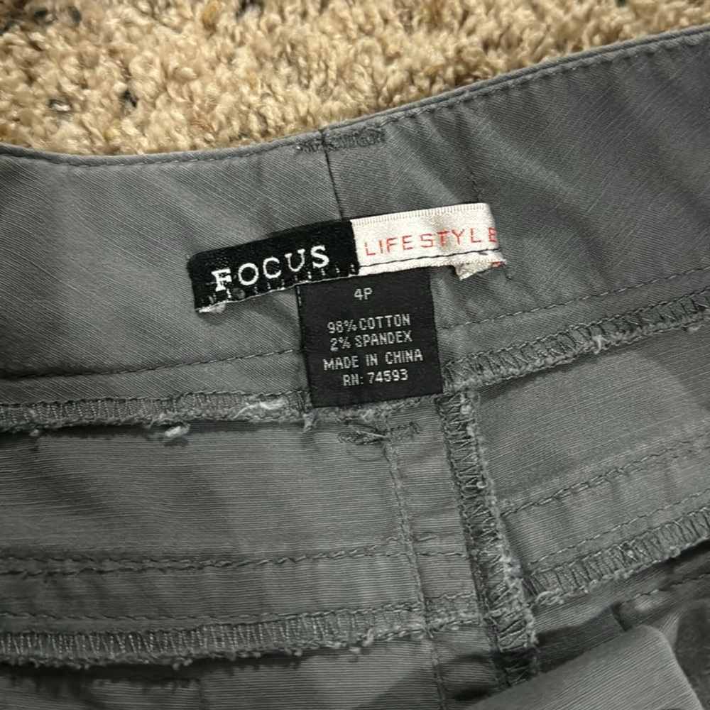 Grey Capris - image 3